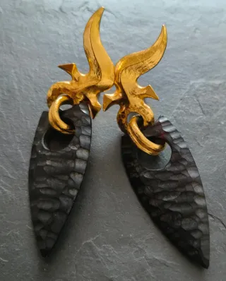 Pendientes largos vintage creador inglés Dan Dower
