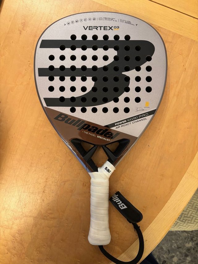 Pala Bullpadel Vertex 03