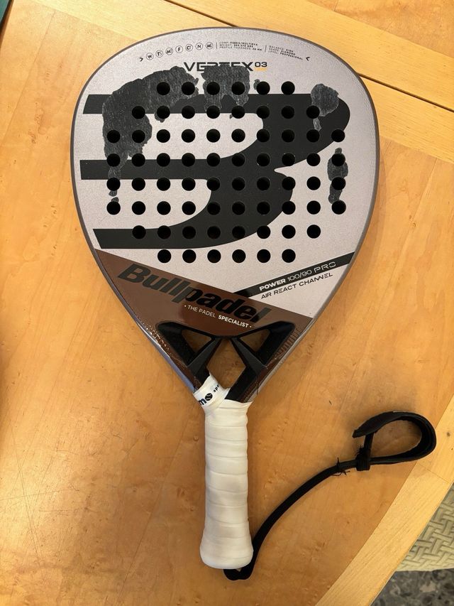 Pala Bullpadel Vertex 03