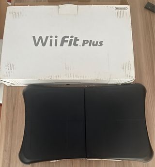 Wii Fit Plus Nintendo Balance Board