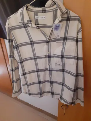 Camisa Zara cuadros beige y gris Talla S