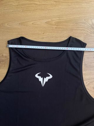 Camiseta sin mangas con logo