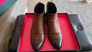 Botas Foreva Pele Castanha Tamanho 36