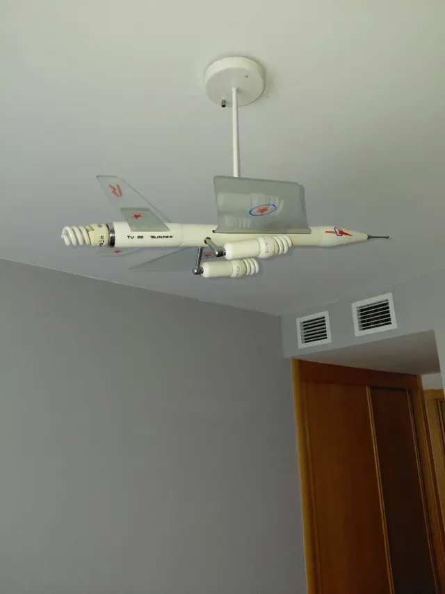 Lámpara Avión