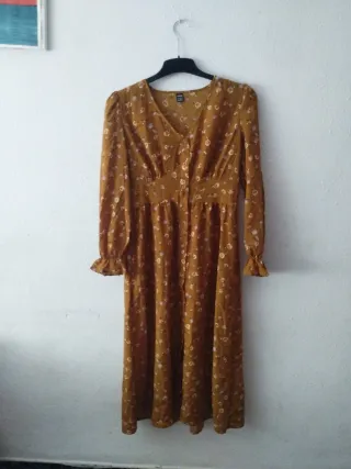 Vestido SHEIN.