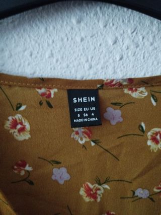 Vestido SHEIN.