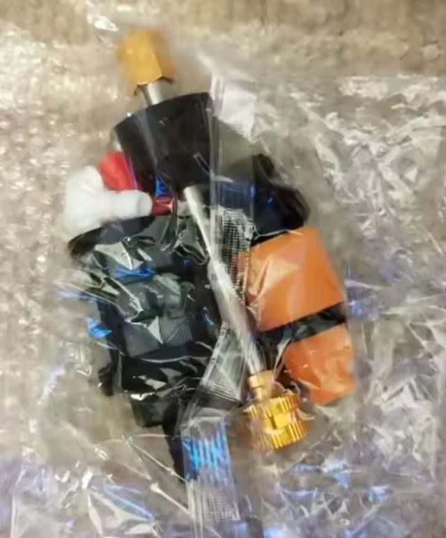 Hidrolimpiadora a batería 21V y 2 baterías, NUEVA