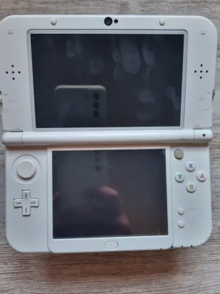 Nintendo Nuovi 3DS XL 