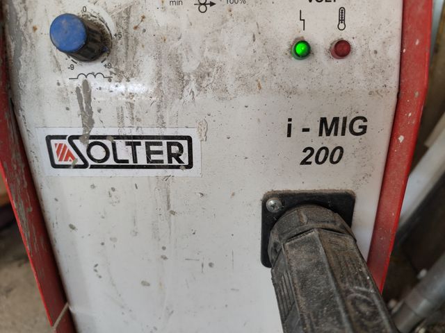 Se alquila o vende soldadora Inverter MIG 220v