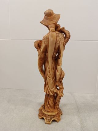 Figura decorativa estilo oriental