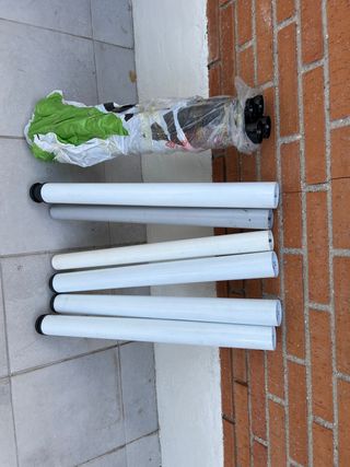 Gambe in metallo per tavoli