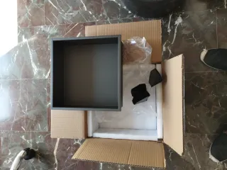 Hornacina metalica gris  para baño   30x30 nueva