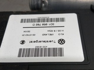 ELEVALUNAS DELANTERO DERECHO VOLKSWAGEN TOUAREG (