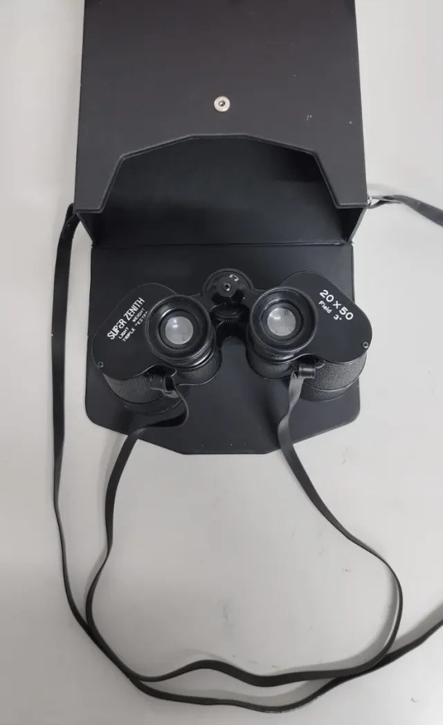 Prismáticos Super Zenith con funda
