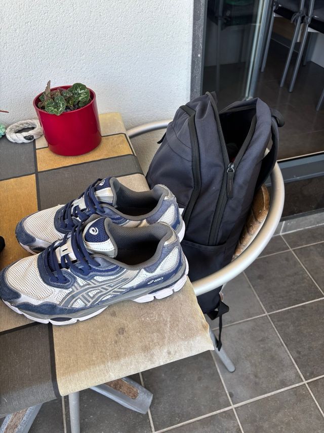 Asics Gel NYC azules y grises