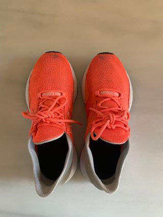 New Balance Roav Talla 39 Rosa y Gris