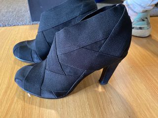 Botines tacón negros talla 40
