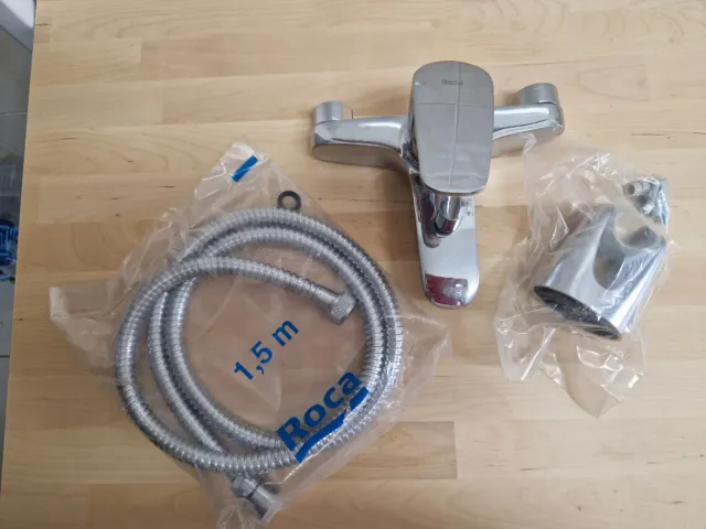 Grifo Baño - Ducha Roca ,Manguera 1,5m y soporte