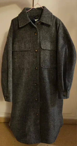 Abrigo largo gris oversize