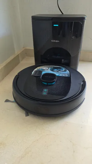 Robot aspirador y friegasuelos Conga 8290 Inmortal