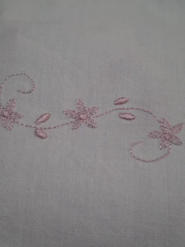 Sábana Matrimonio Bordada Mano Flores lilas