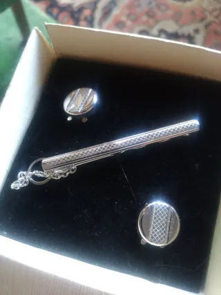 Set cubrebotones y Pasador Corbata Plata