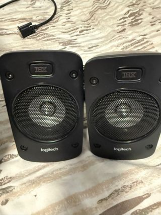 Sistema de Sonido Logitech 5.1 Negro