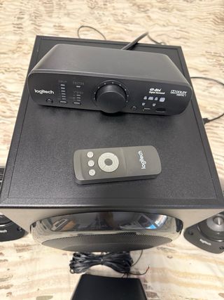 Sistema de Sonido Logitech 5.1 Negro