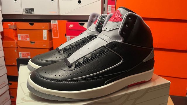Air Jordan 2 Retro Negro