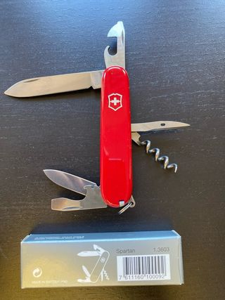 Navajas Victorinox Spartan 91 mm y Sportsman 84 mm