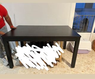 Mesa negra madera + 4 sillas