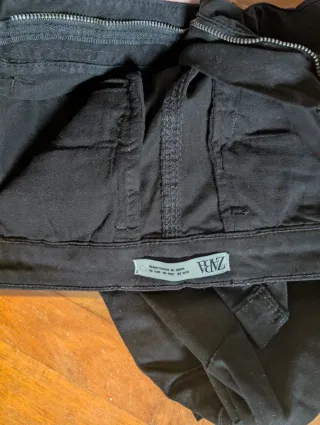 Pantalón Cargo Zara Talla 38 Negro