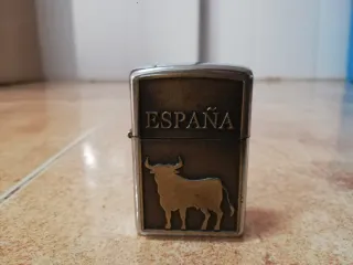 Mechero tipo Zippo España Toro