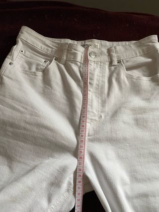 Pantalón vaquero blanco