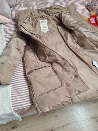 Abrigo acolchado Zara Girls beige