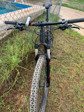 Bicicleta Cube Reaction 29. Talla L (19)