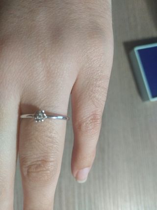 Anillo de compromiso Miore - se aceptan ofertas 