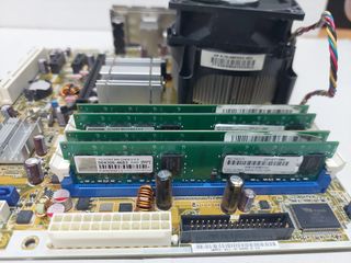 Placa Base + CPU + RAM + Gráfica