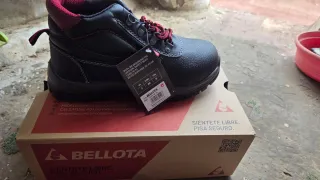 Botas de seguridad Bellota T2300 Talla 40