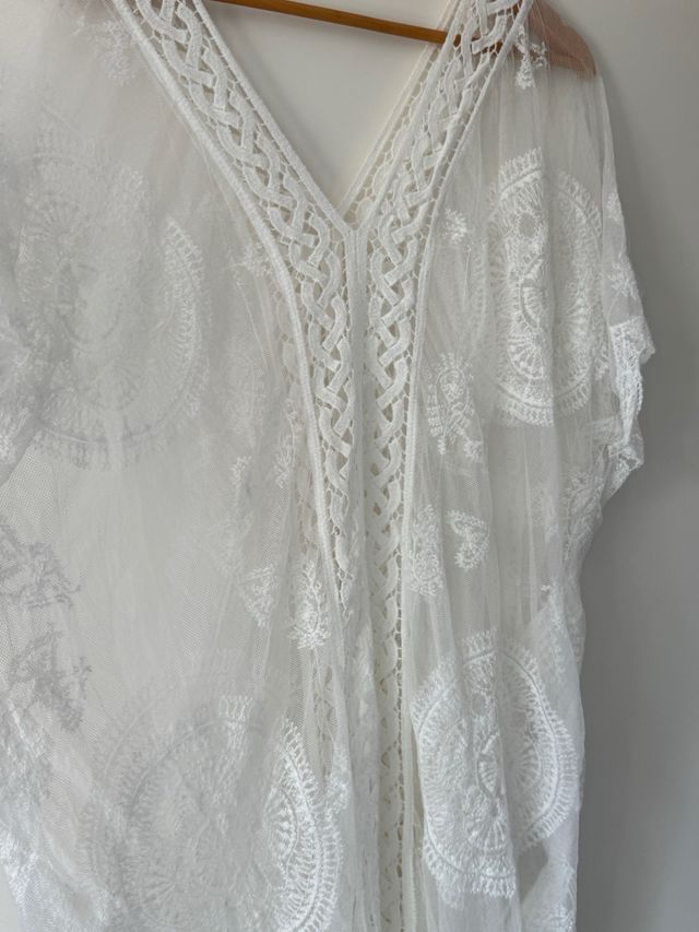 Pareo Shein Transparente Encaje