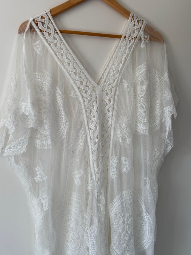 Pareo Shein Transparente Encaje