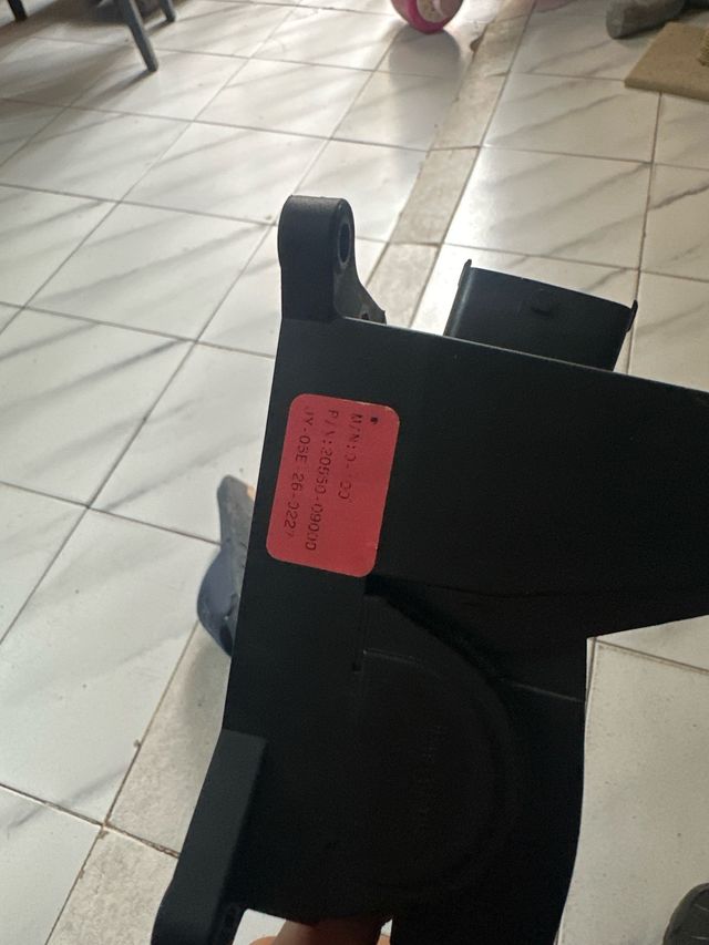 Pedal Acelerador Kyrom 2006