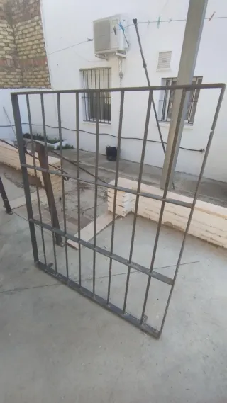 Reja de hierro para exterior