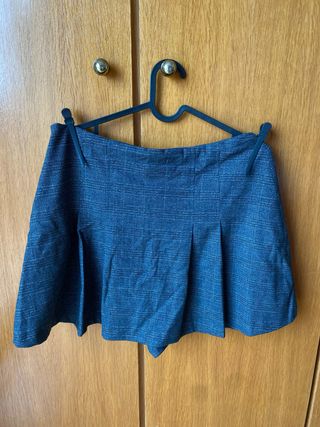 lote de pantalones cortos y faldas de vestir