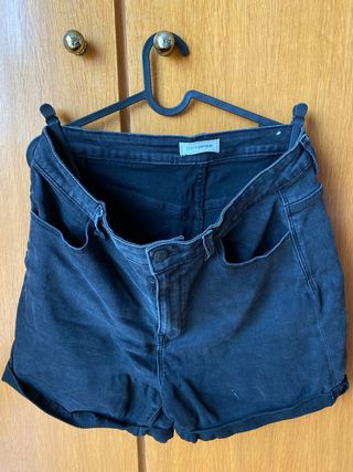 lote de pantalones cortos y faldas de vestir