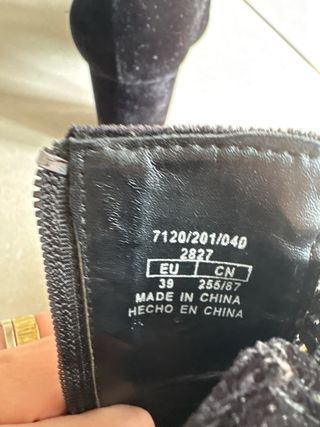 Stivali Zara neri velluto tacco 39