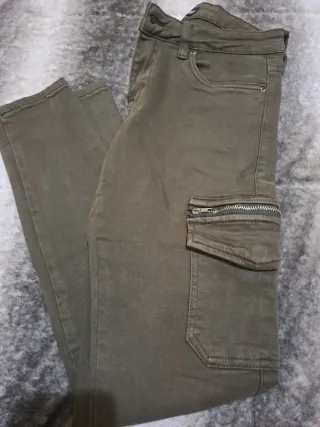 Pantalón cargo mujer verde oliva