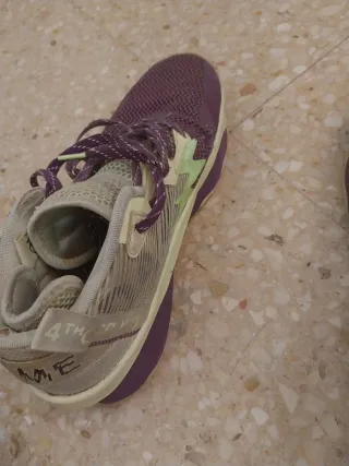 Adidas Bambas Beige y Morado