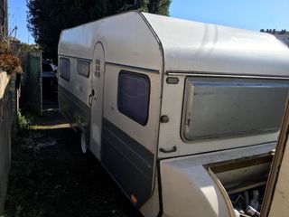 Caravana Hergo con documentación