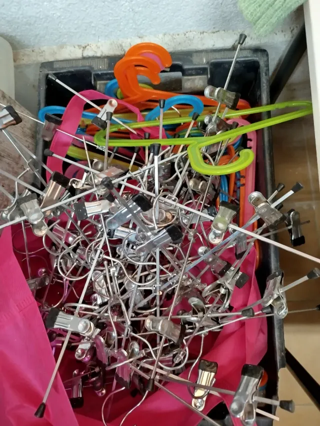 Perchas infantiles y para pantalones/faldas